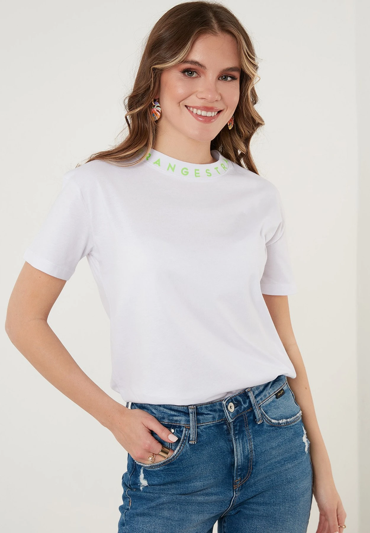LELA Crew Neck- T-Shirt Print - White Neon Green - Afbeelding 3