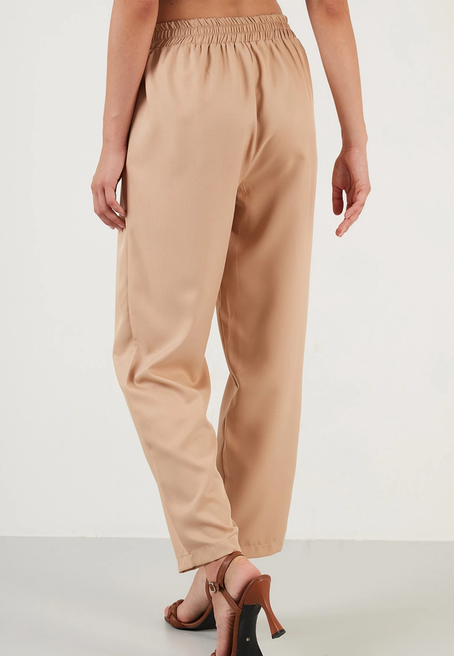 LELA Regular Fit - Broek - Camel - Afbeelding 3