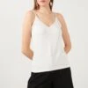 LELA Athlete - Top - Ecru