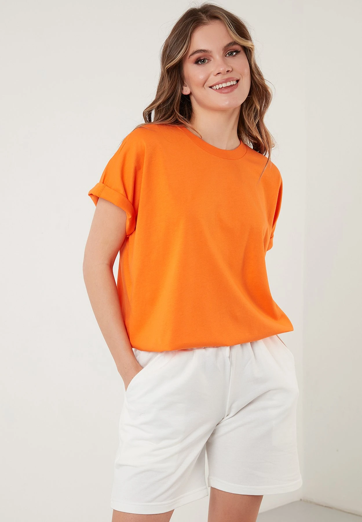 LELA Crew Neck- T-Shirt Basic - Orange Color - Afbeelding 6