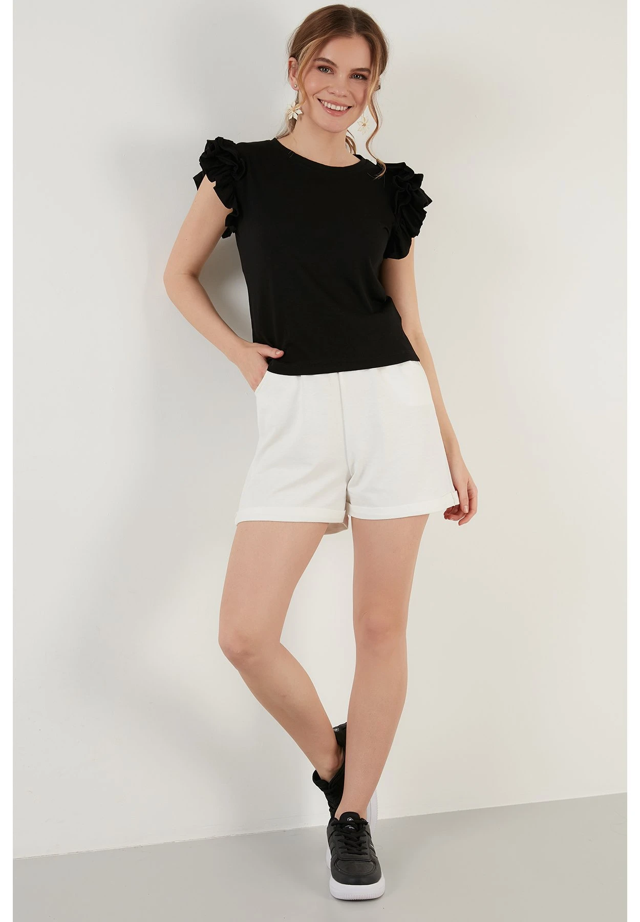 LELA T-Shirt Print - Black - Afbeelding 2