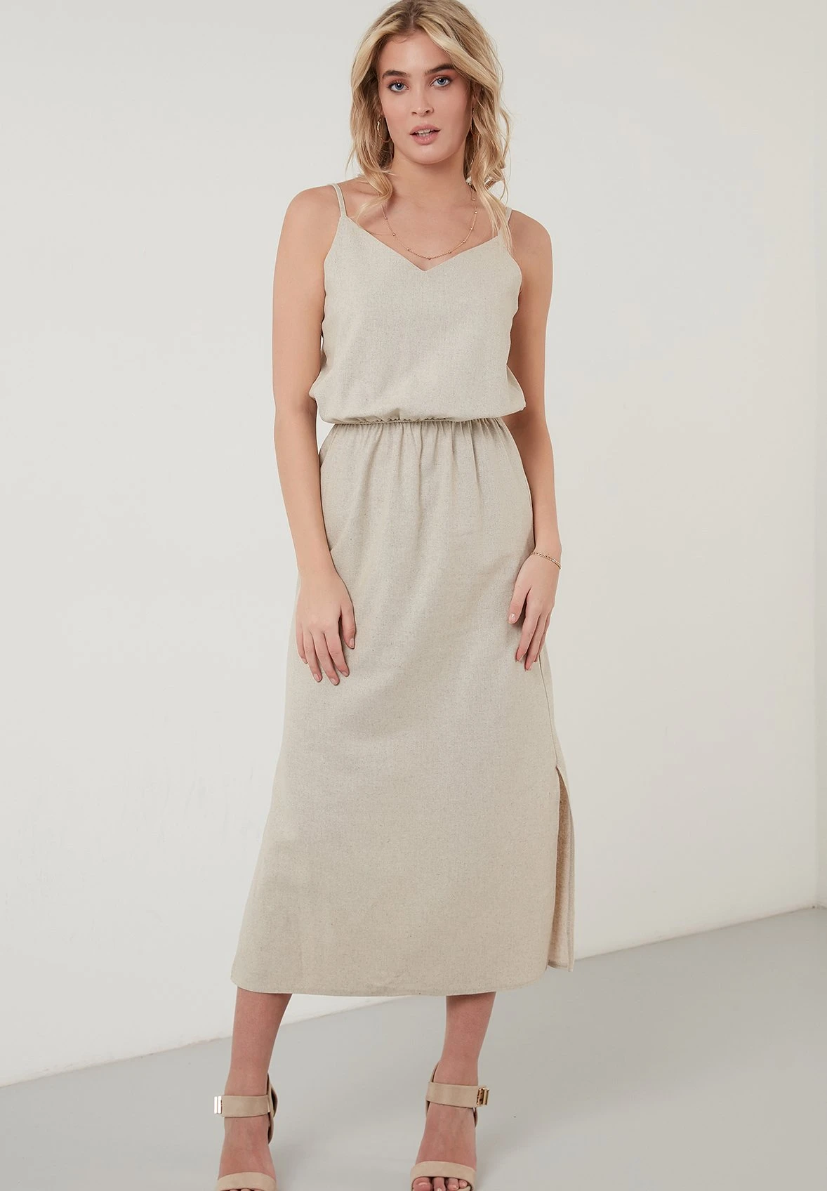 LELA Jurk - Beige - Afbeelding 2