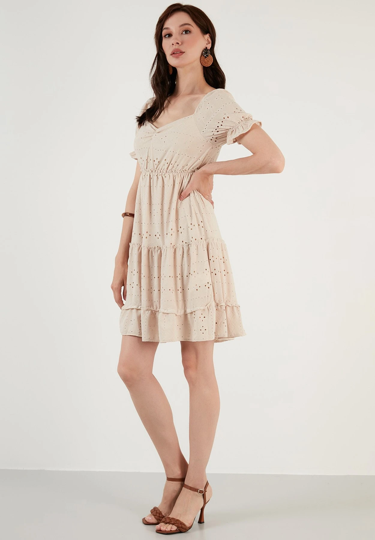 LELA Slim Fit - Jurk - Beige - Afbeelding 4