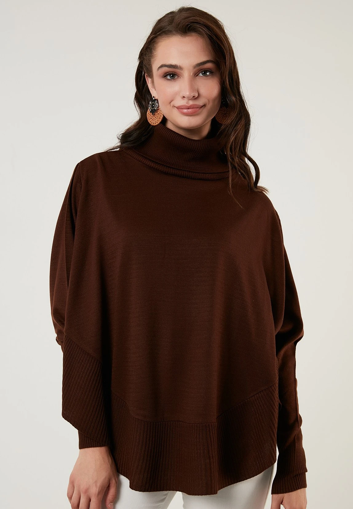 LELA Poncho - Brown