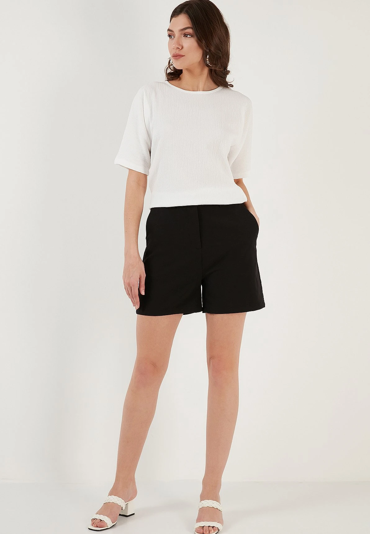LELA Regular Fit - T-Shirt Basic - Ecru - Afbeelding 2