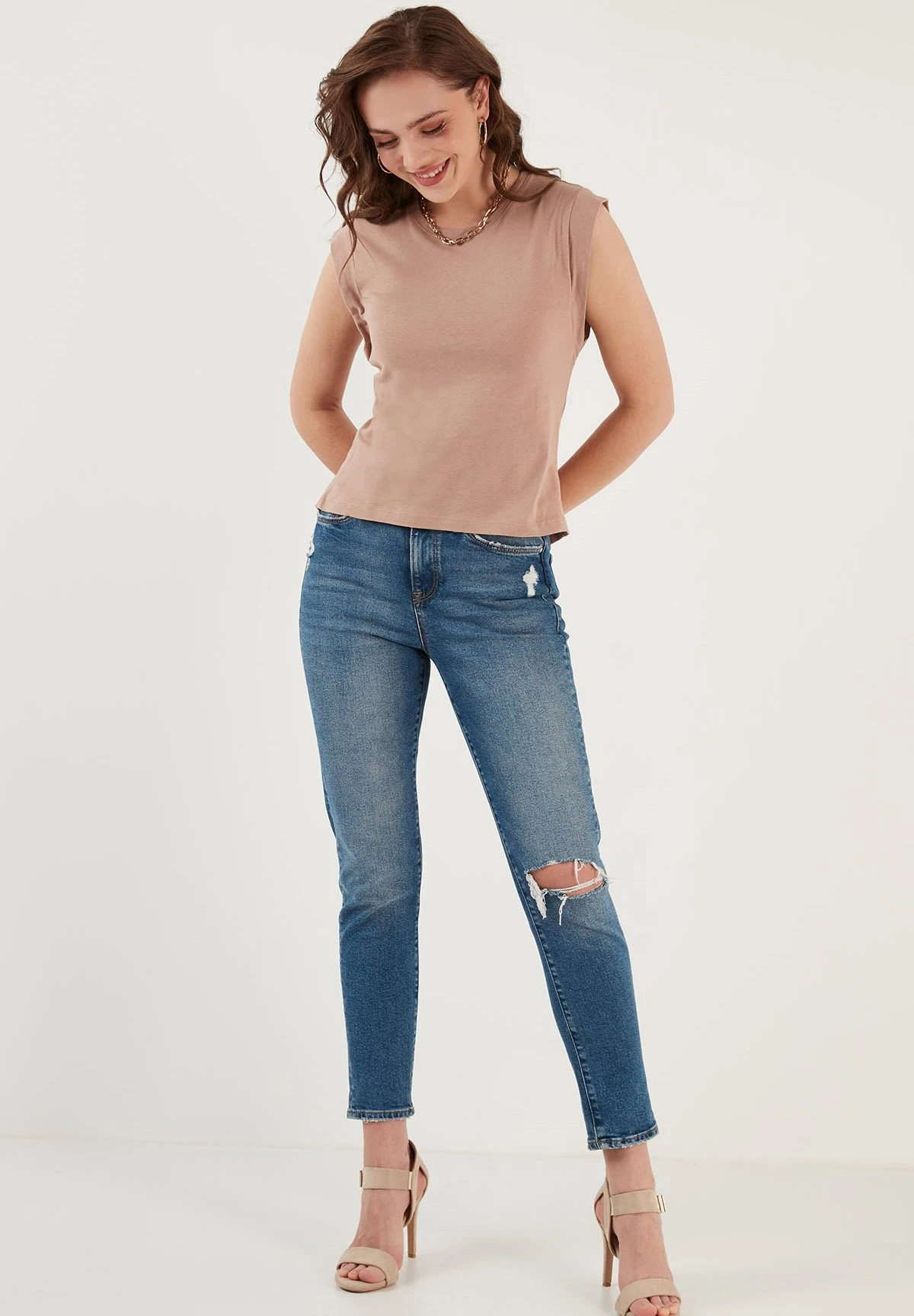 LELA Crew Neck- Top - Biscuit Color - Afbeelding 2