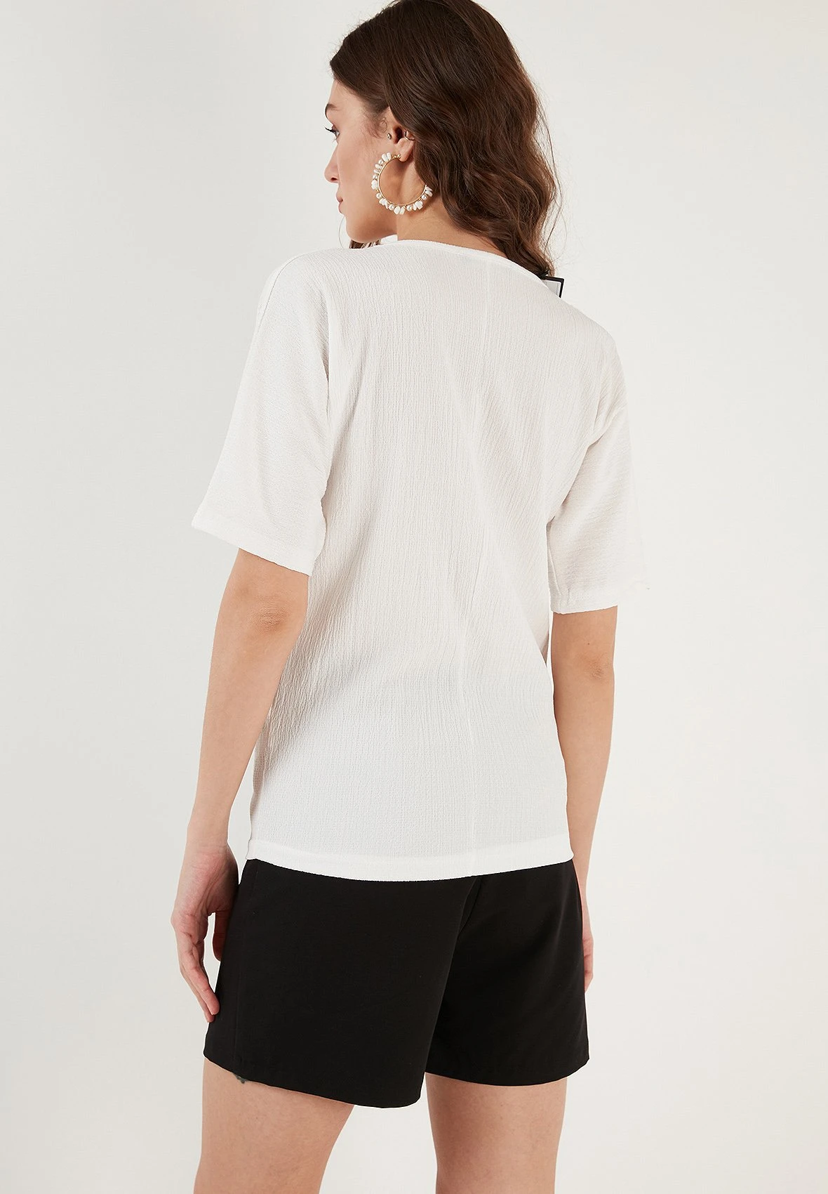 LELA Regular Fit - T-Shirt Basic - Ecru - Afbeelding 3