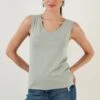 LELA Regular Fit - Top - Almond Green