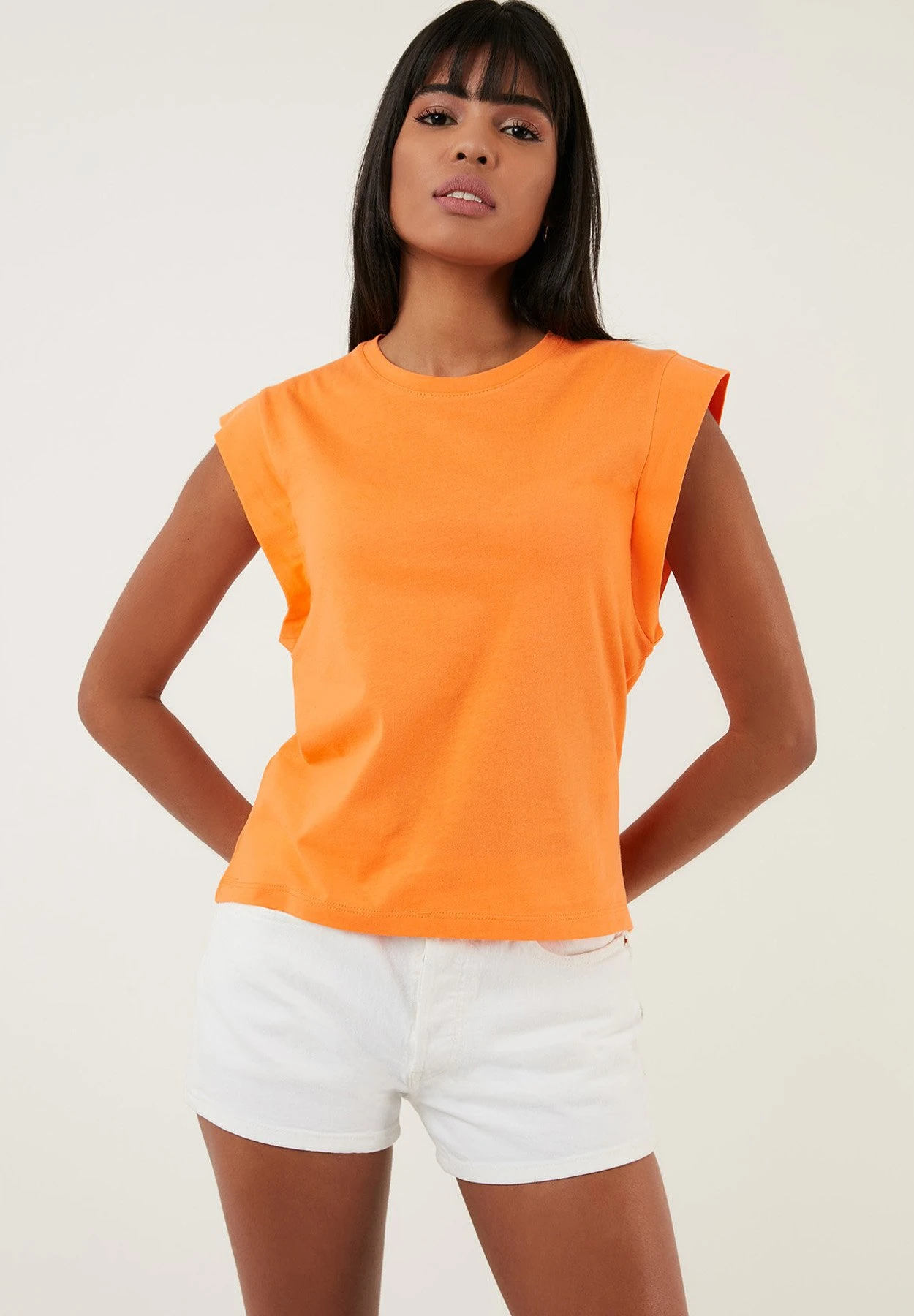 LELA Crew Neck- Top - Orange