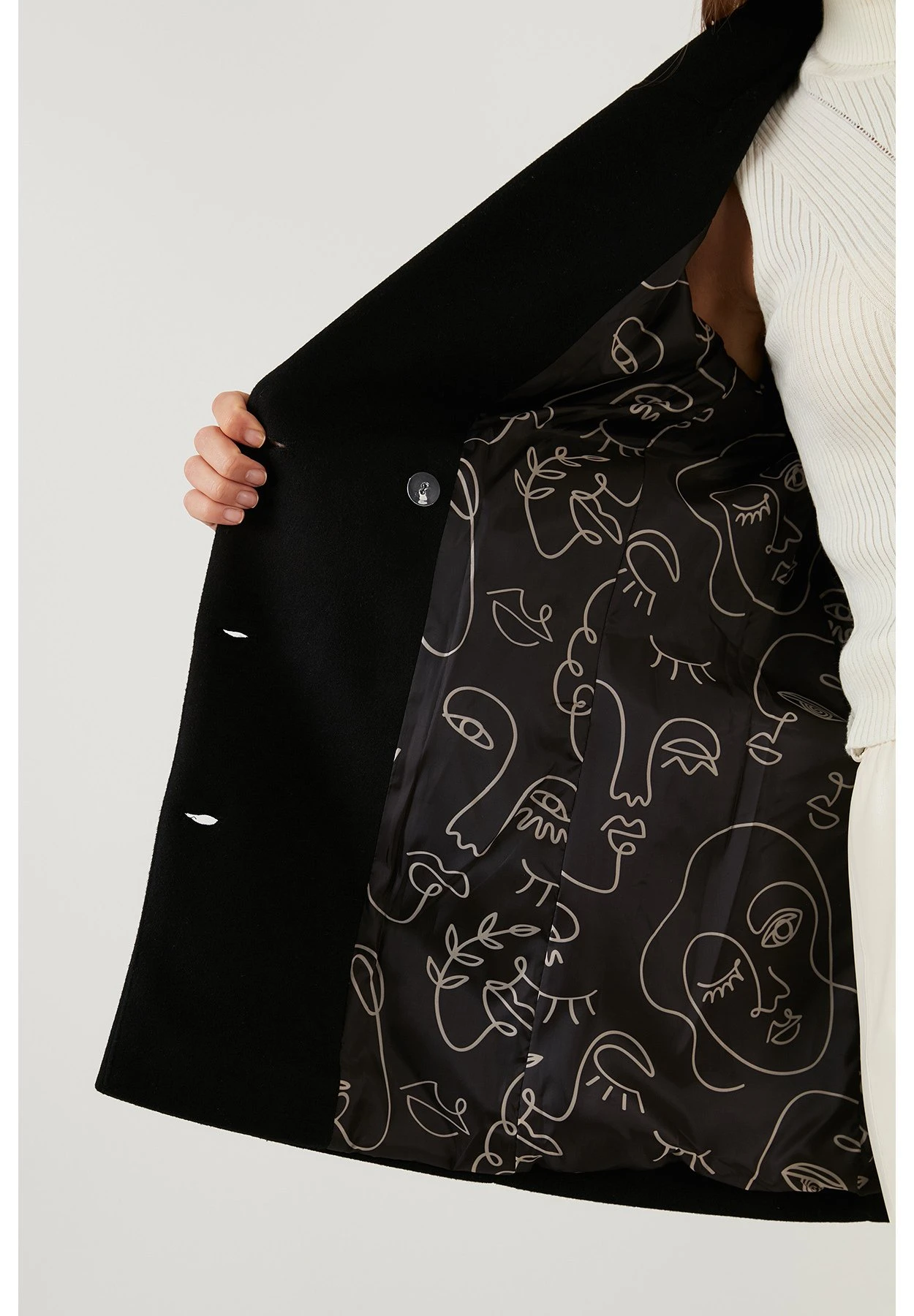 LELA Halflange Jas - Black - Afbeelding 4