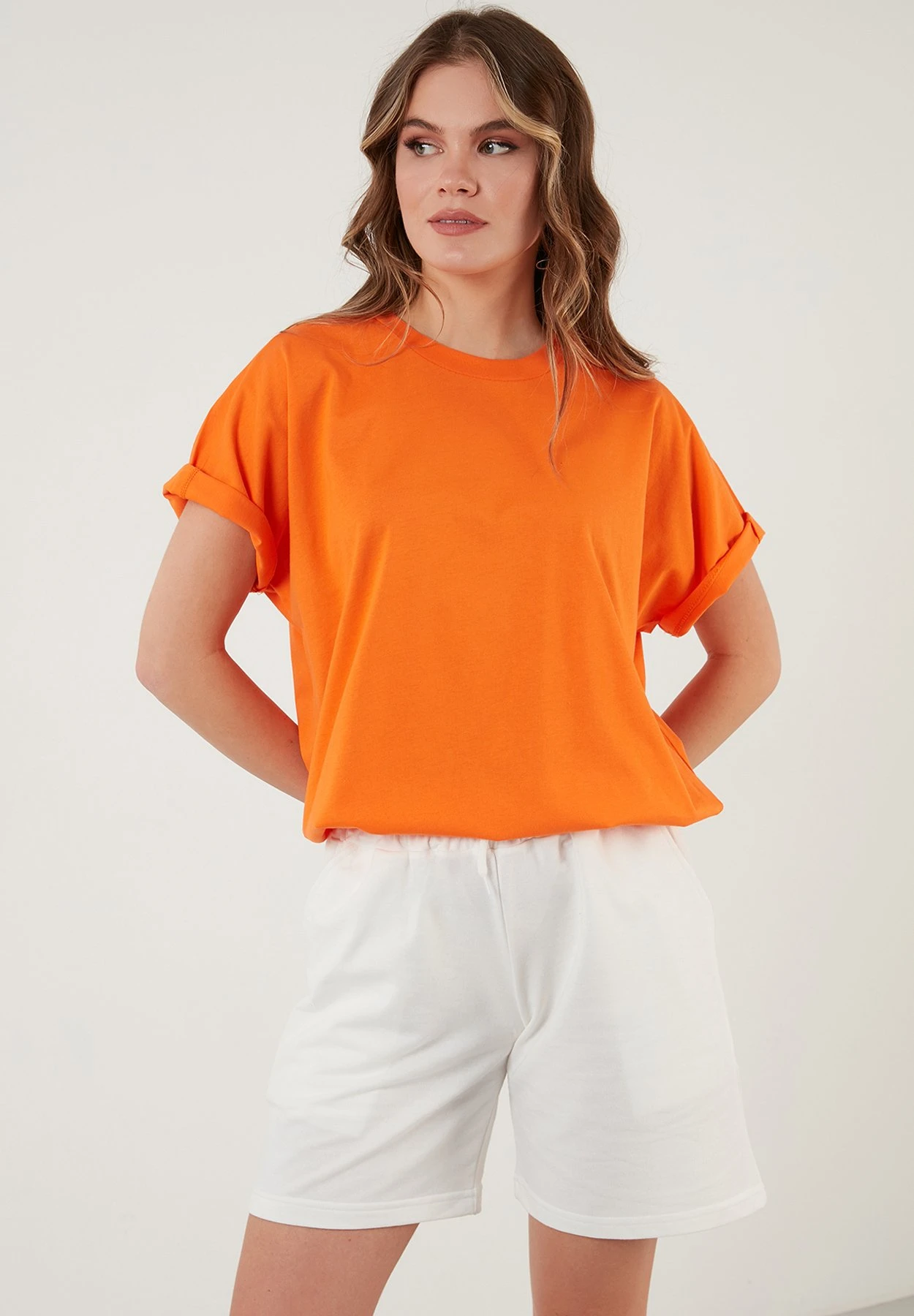 LELA Crew Neck- T-Shirt Basic - Orange Color - Afbeelding 4