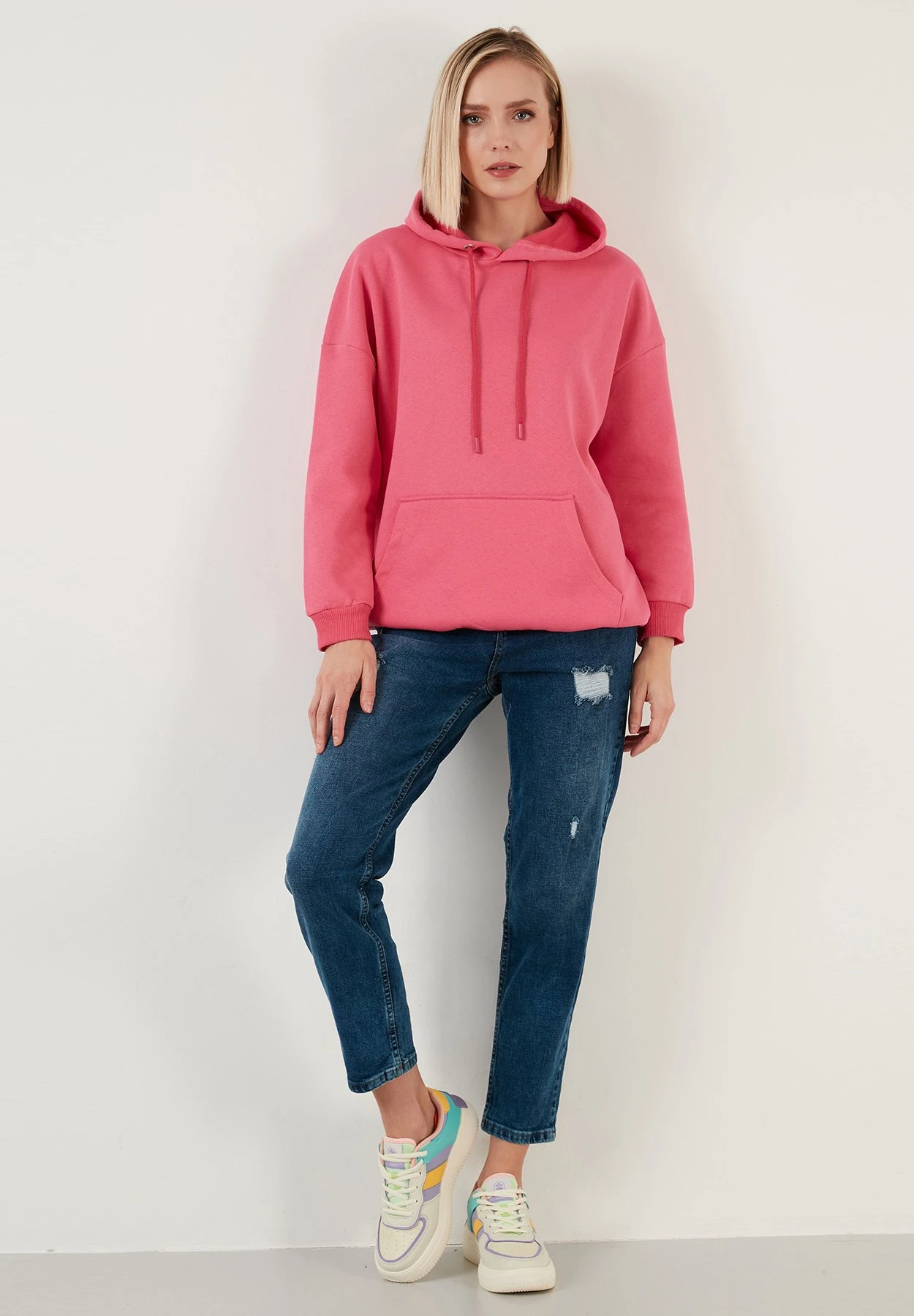 LELA Regular Fit - Hoodie - Fuchsia - Afbeelding 2