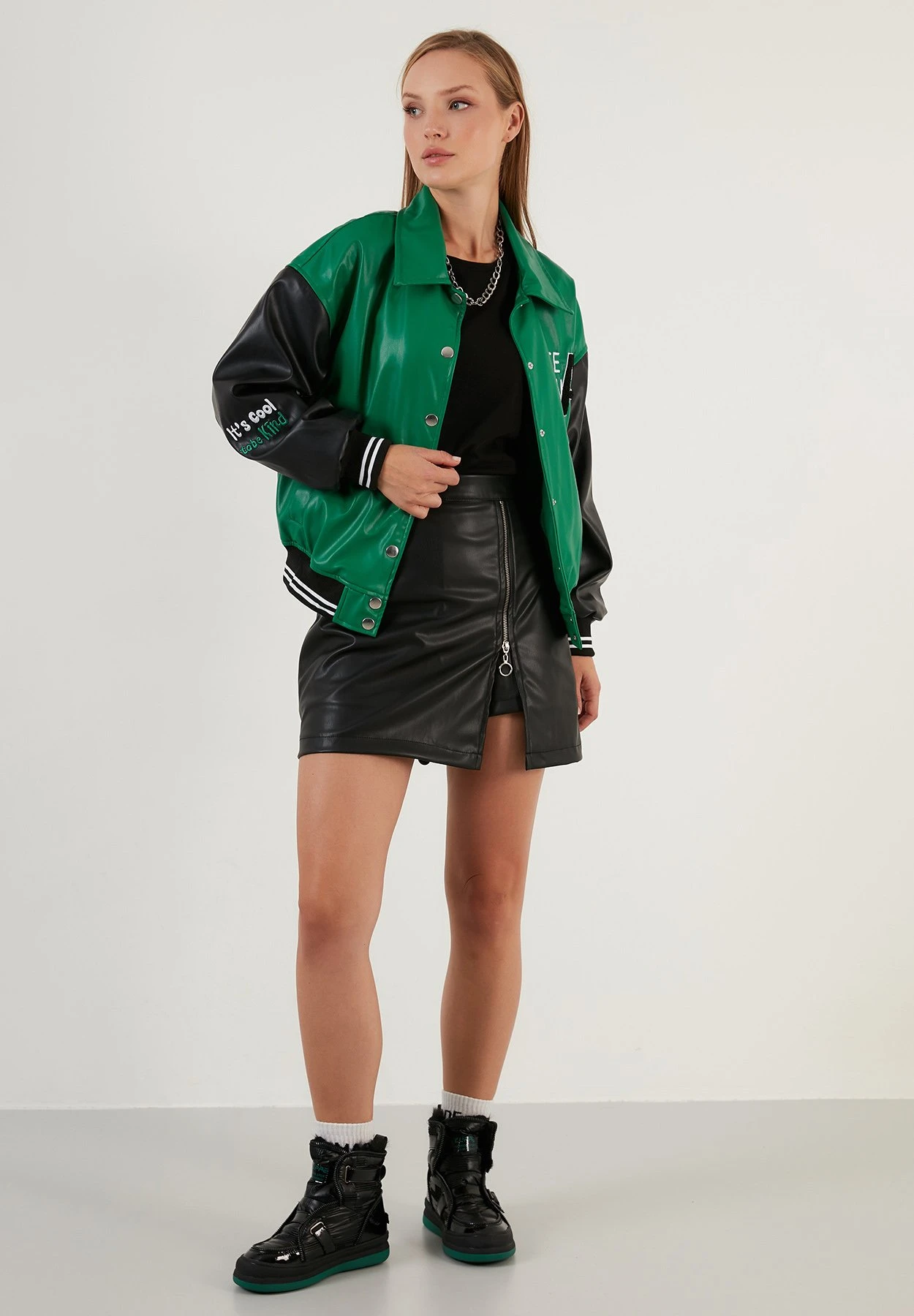 LELA Loose Fit - Imitatieleren Jas - Benetton Color - Afbeelding 2