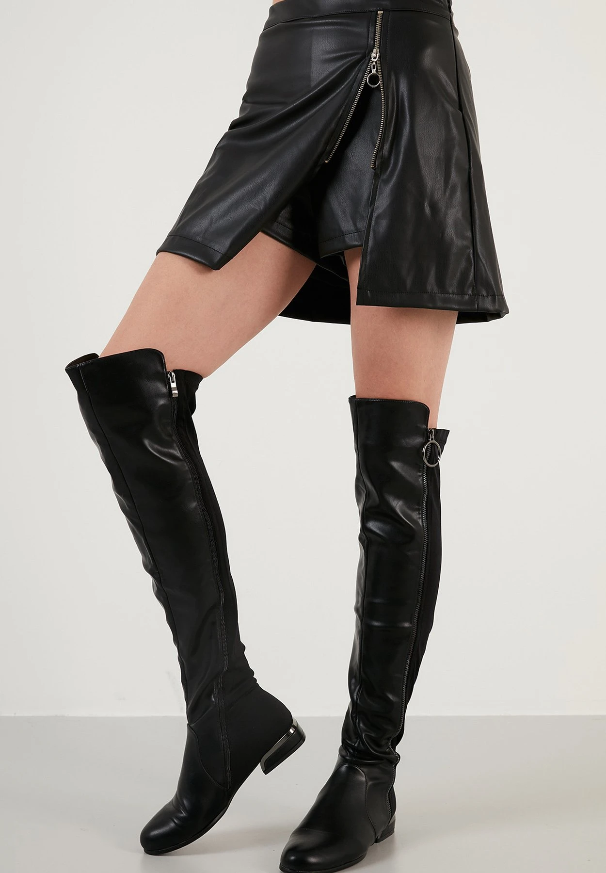 LELA Regular Fit - A-Lijn Rok - Black - Afbeelding 5