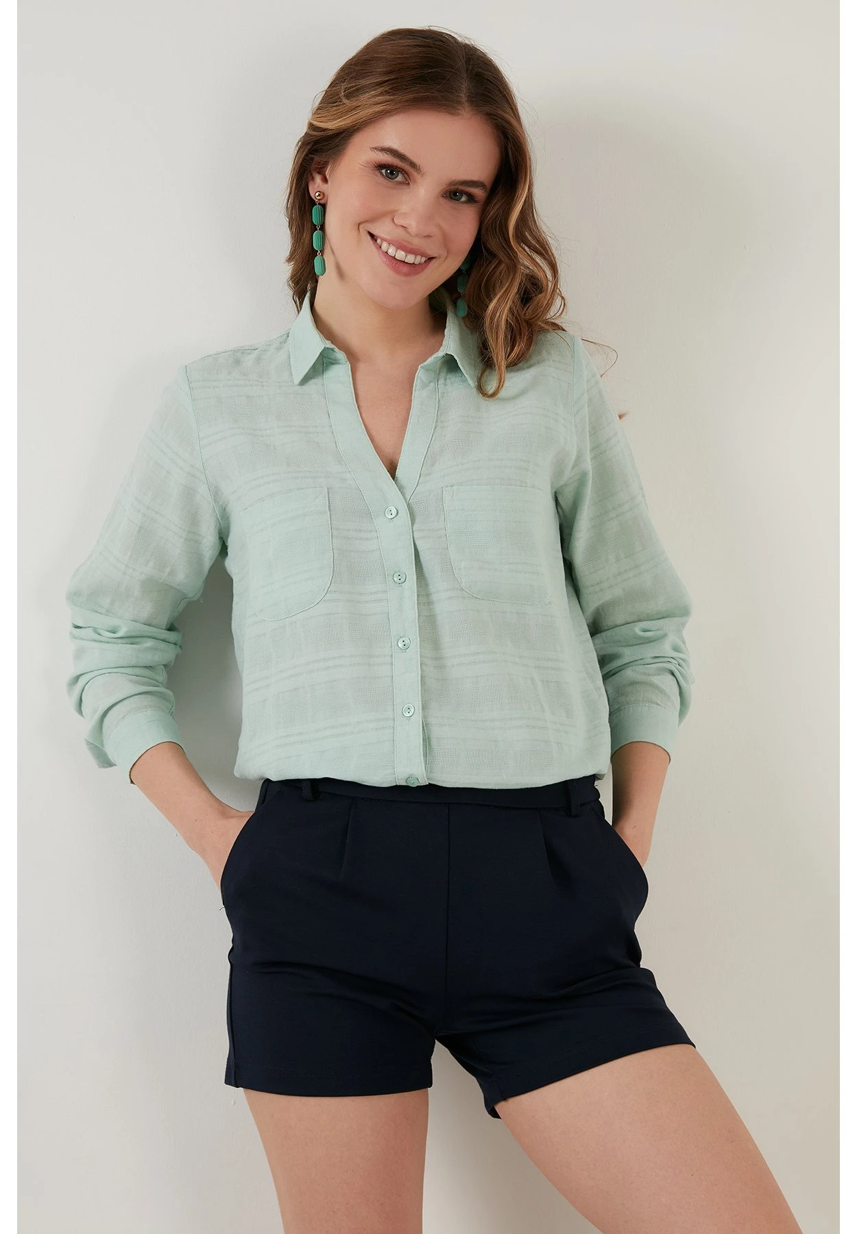 LELA Overhemdblouse - Mint - Afbeelding 4