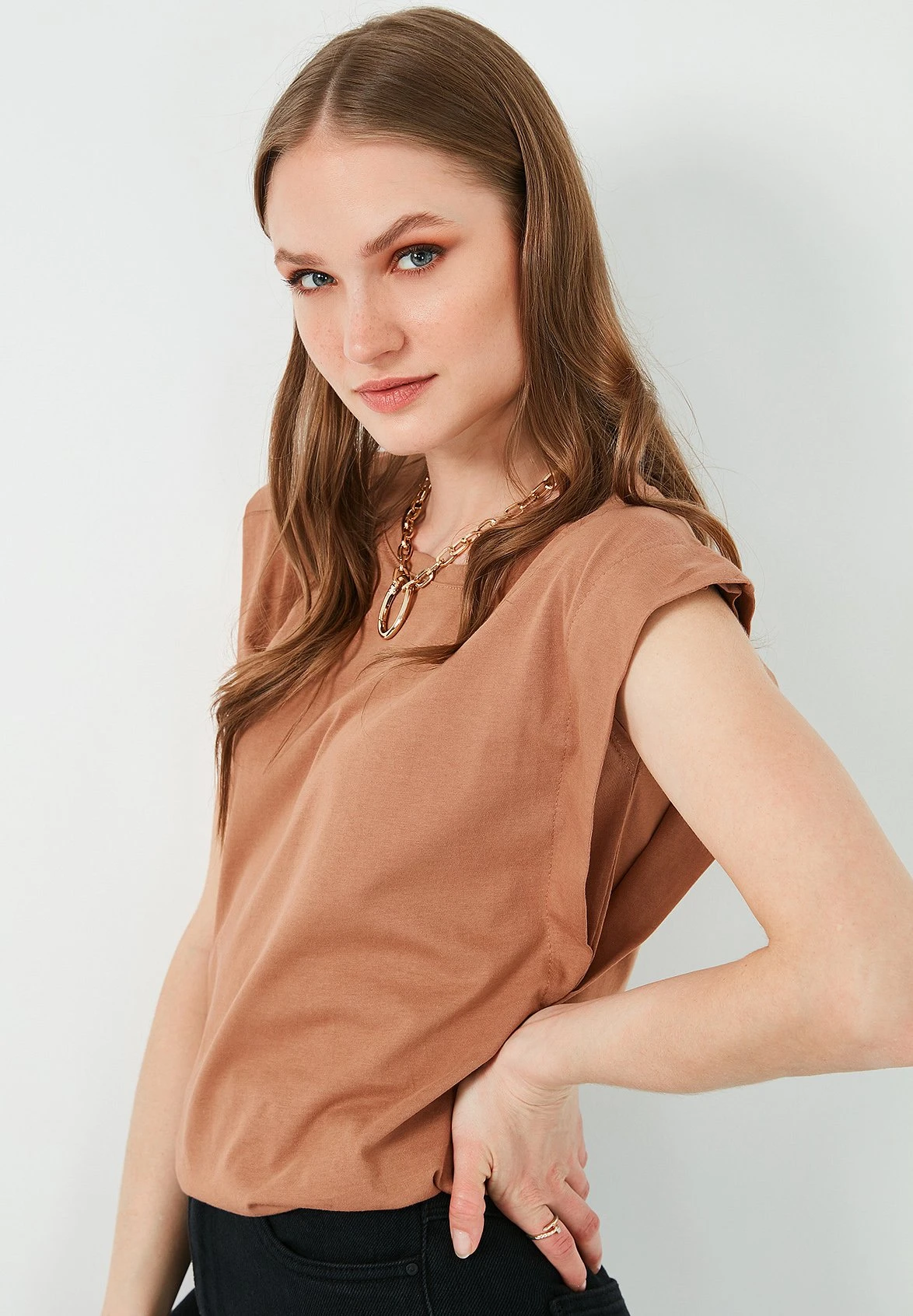 LELA Crew Neck - T-Shirt Basic - Snuff Coloured - Afbeelding 3