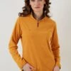 LELA Slim Fit - Fleece Trui - Mustard Color